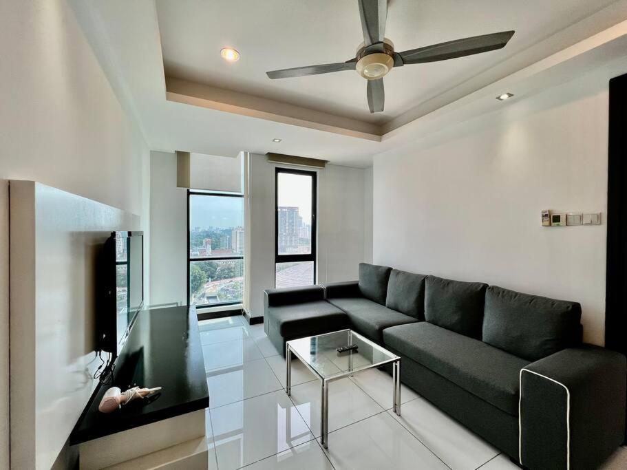 Pangsapuri Casa Residency Service Kuala Lumpur